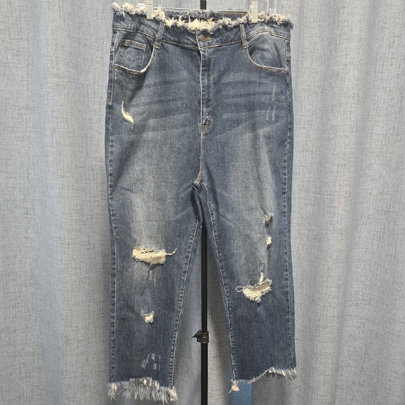 Risen Los Angeles Denim - RISEN Frayed Hem And Waist Boyfriend Distressed Jeans in Classic Blue Size 3XL